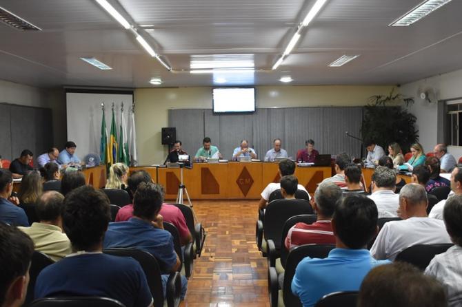 Câmara de Laranjeiras realiza sessão ordinária 007/18